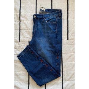 Gap Embroidered True Skinny Ankle Jeans